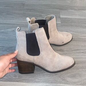Women's Beige Suede Ankle Boots